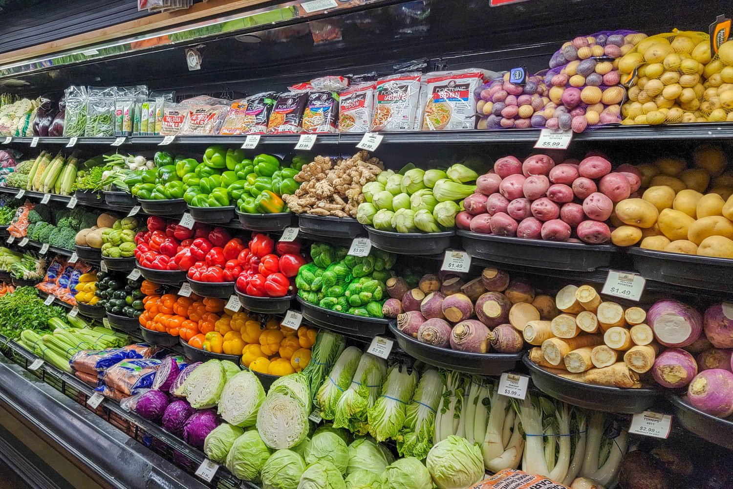 vegetables on grocery store shelves